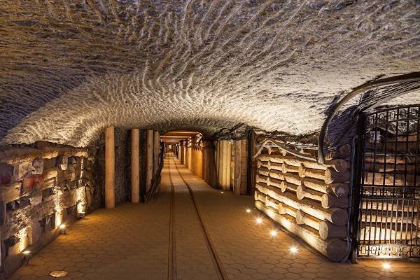 Lung detoxification with halotherapy