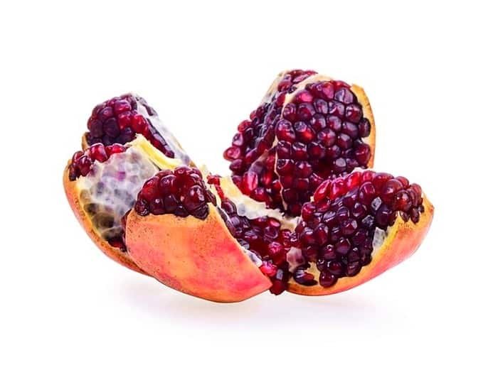 seeding pomegranates