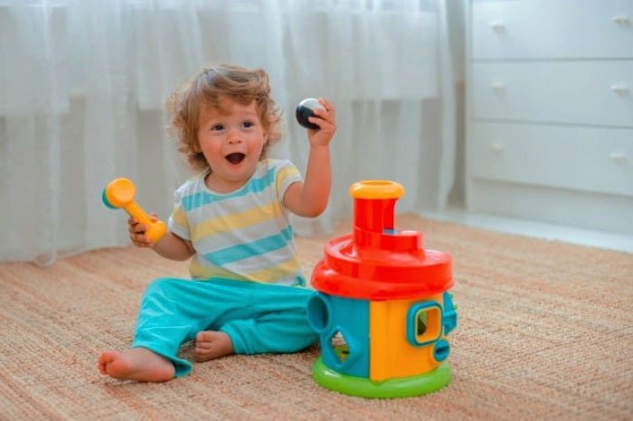 Social and emotional growth of 22-month-olds Social and emotional development