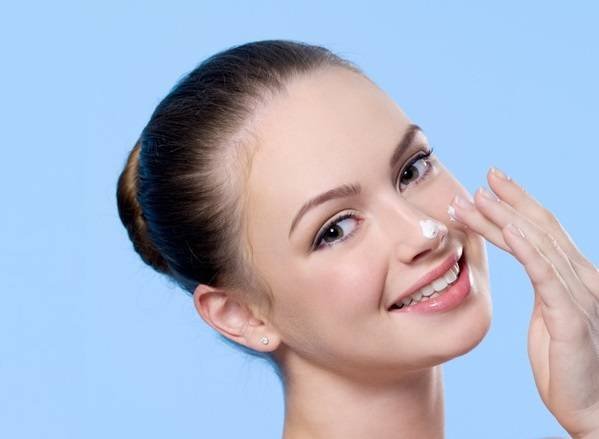 Sunscreen for dry skin care