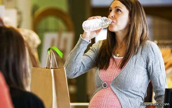 What goes into a pregnant woman's bag?