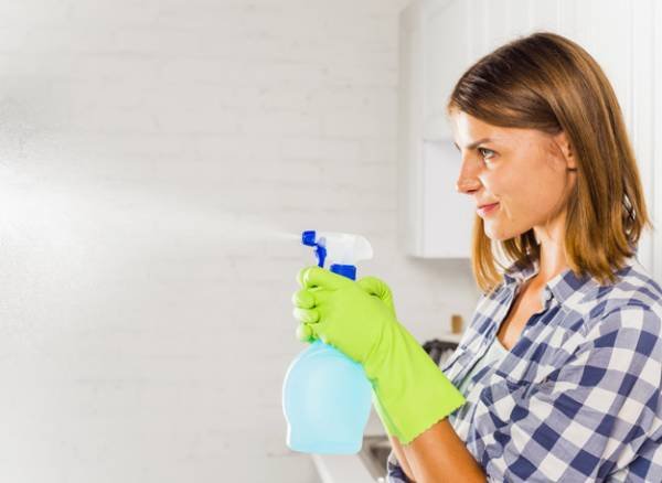 Distilled white vinegar
