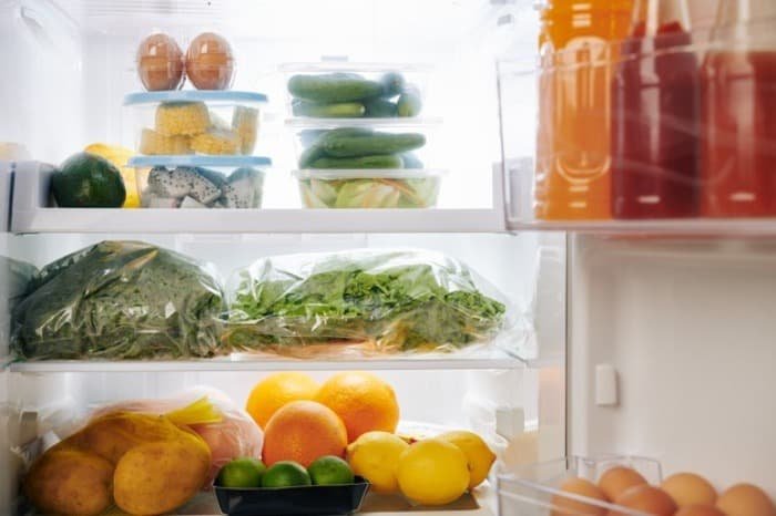 A guide to maintaining refrigerators and side-by-side freezers.