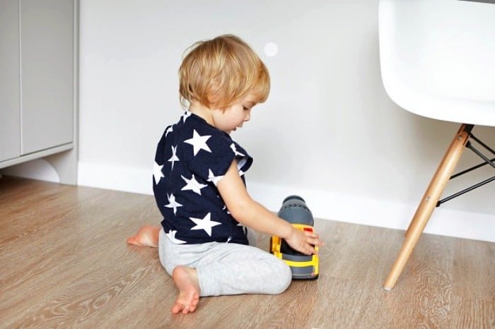 Abilities of a 22-month-old child Growth of 22-month-olds