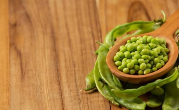 Eating vegetables
