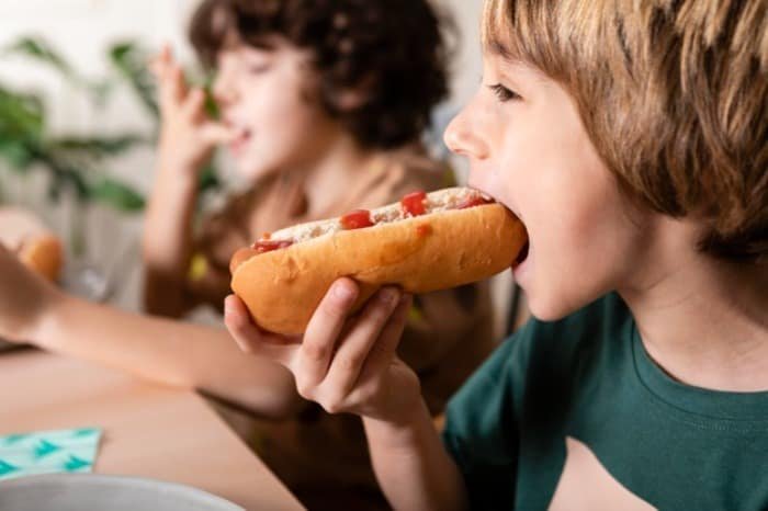 Dining Out with Children