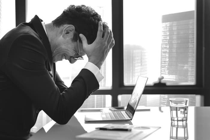 Signs of a ruptured eardrum