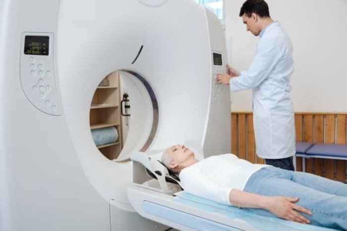 What is an MRI machine?