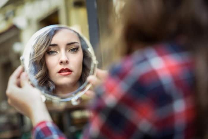 Psychological effects of Instagram