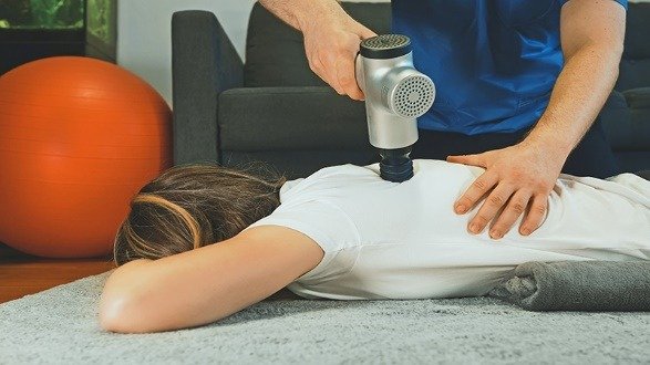 Main Differences Between Hand Massage and Device Massage