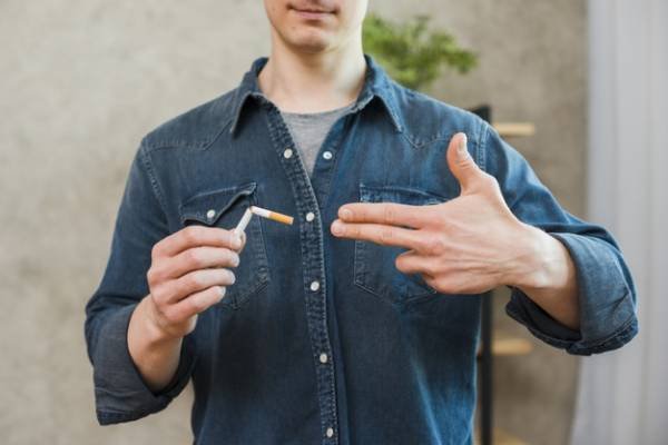 Avoiding smoking indoors