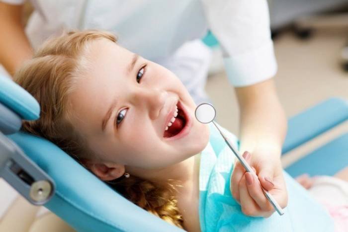 Pediatric dentist