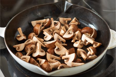 Fried Mushrooms and Prevention of Blackening Preventing Mushroom Color Change, Freezing Mushrooms without Blackening
