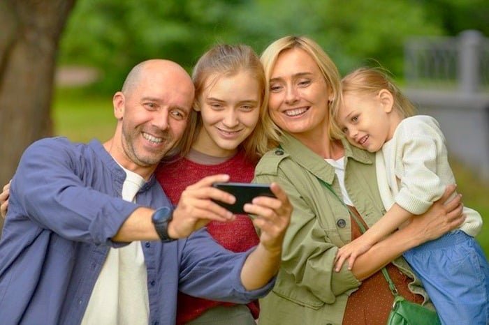 Conditions and Characteristics of Raising Children