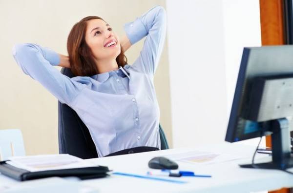 Exercise for desk workers