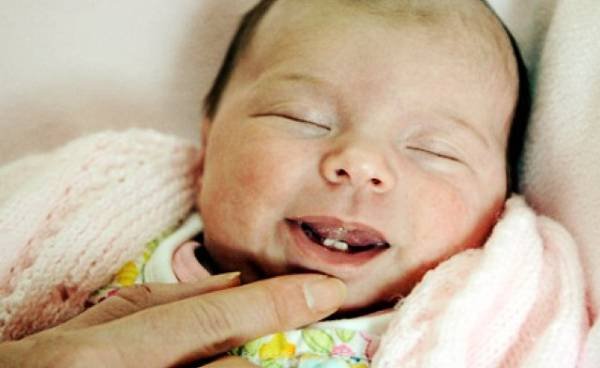 Feeding Challenges with Babies Who Have Teeth