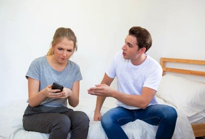 Financial Problems of Couples