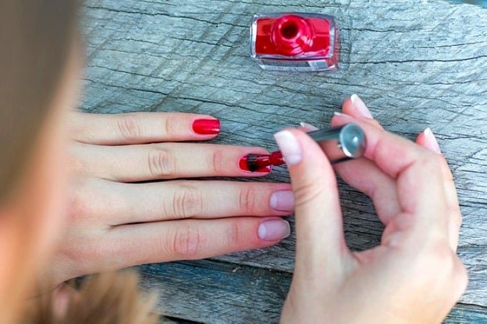 Ways to Remove Nail Polish