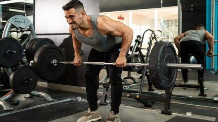 Monthly Bodybuilding Schedule for Week Three