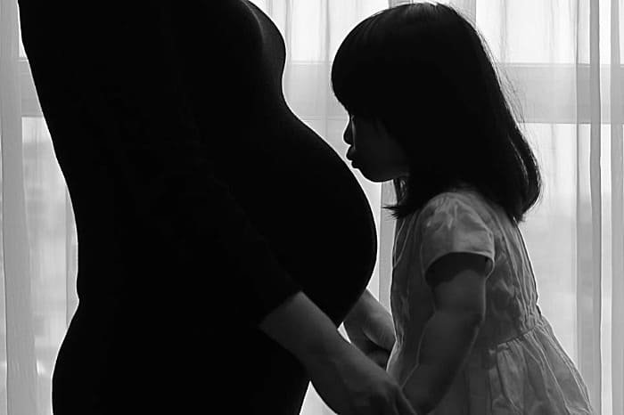 Complications of Consecutive Pregnancy