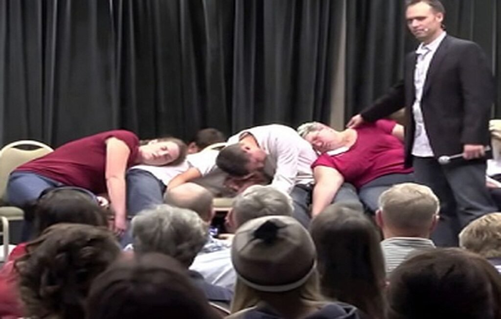 Secret Hypnosis Techniques That Hypnotists Don’t Reveal!