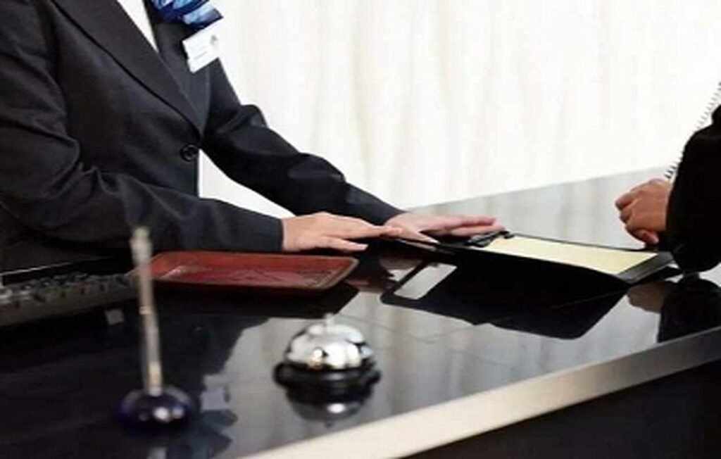 Top List of the Best Hotels in Southern Iran + Photos and Amenities